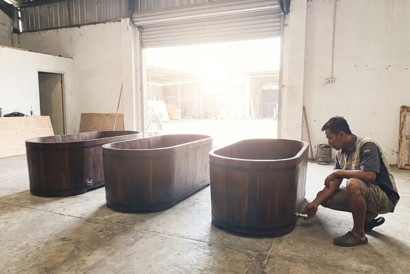 Stok bak ice bath jati siap kirim di gudang Surabaya